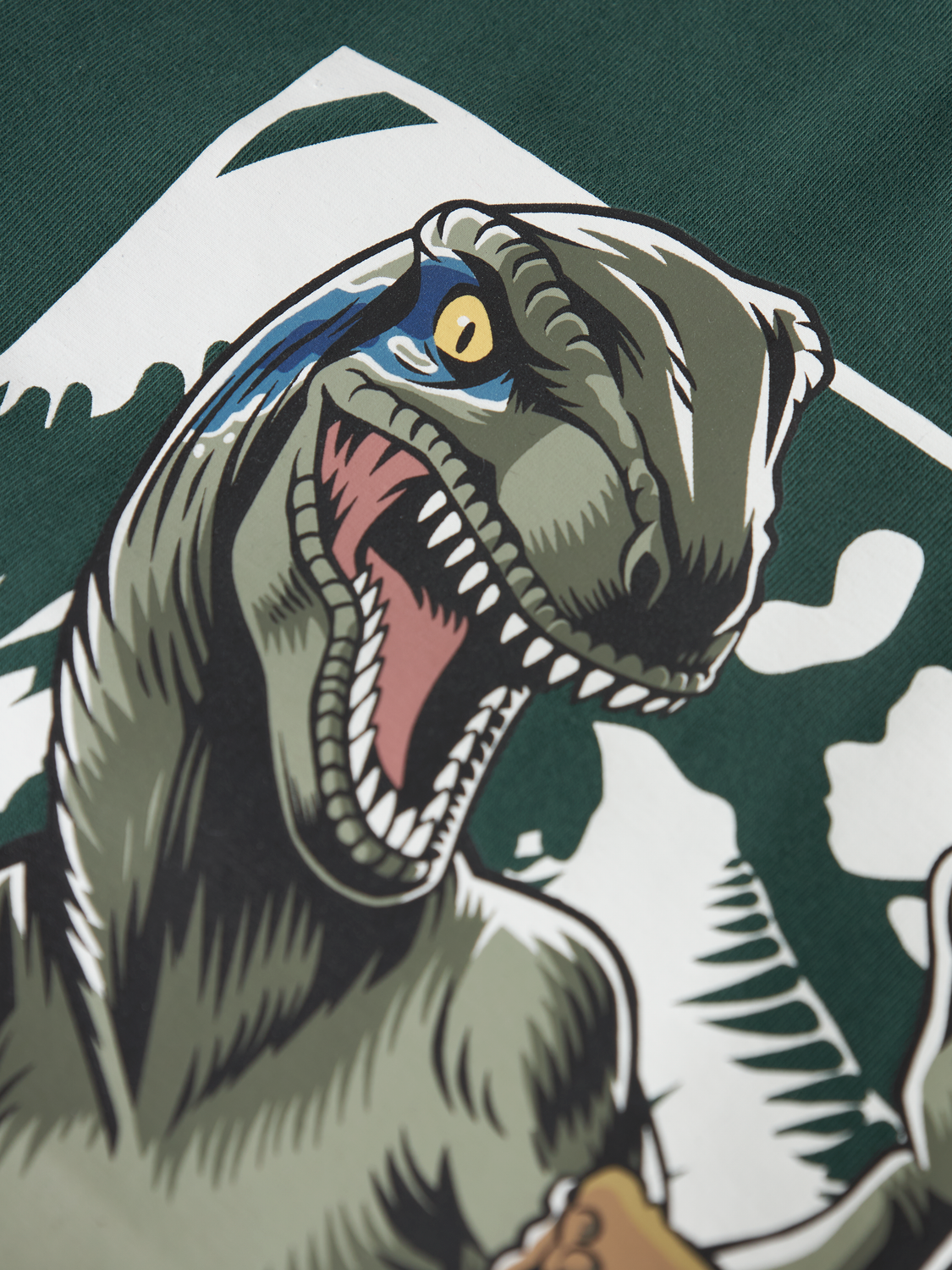 model_shot-front_full